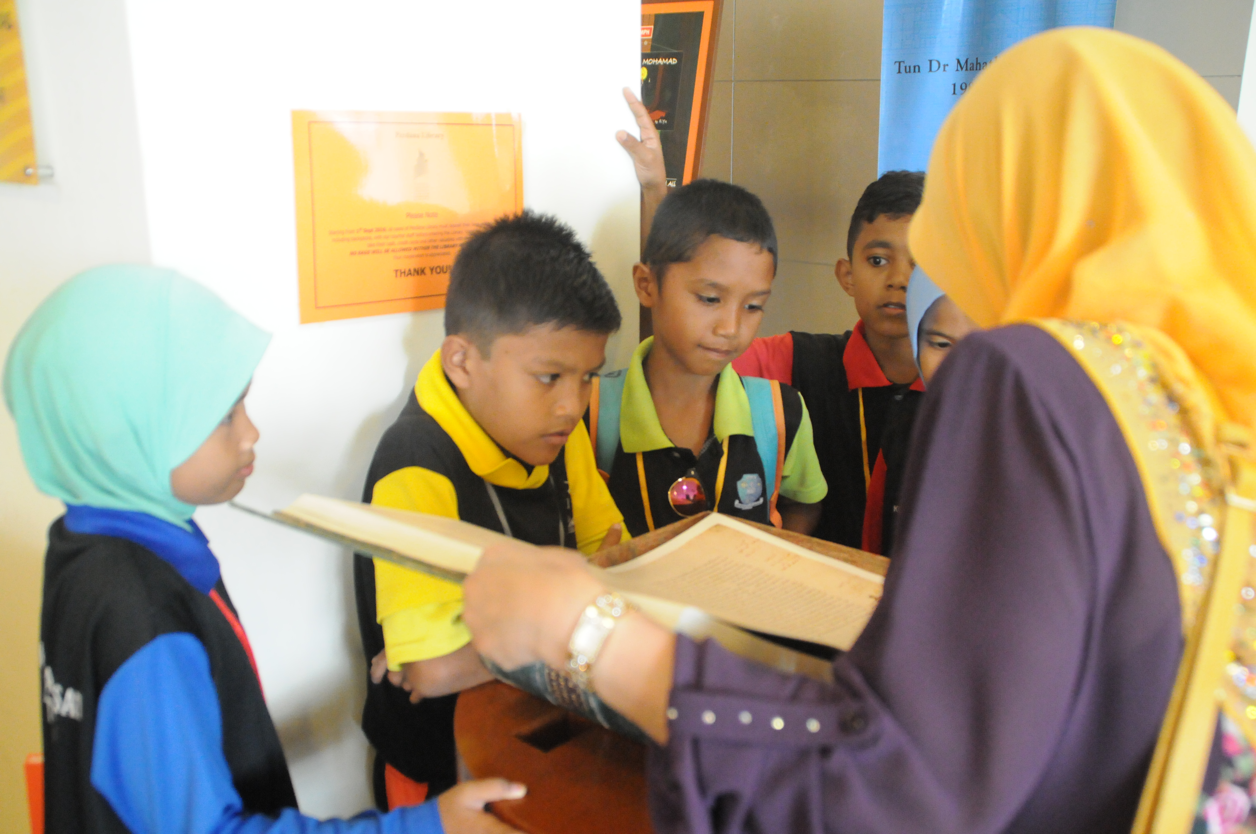 Index of /PLF/Official Photo/20171106 SK Felda Mempaga 1, Pahang